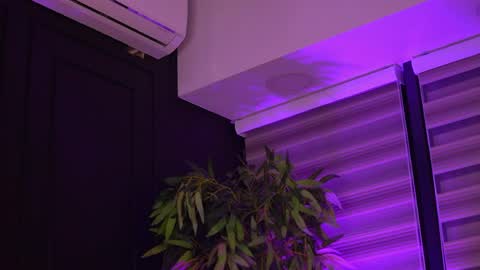 Natasha online show from March 13, 2026, 6:03 pm