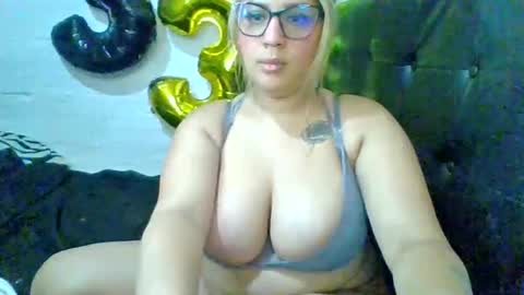 alessiia_gold online show from May 18, 2026, 4:18 am