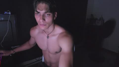 alessio Vale online show from May 26, 2026, 3:24 am