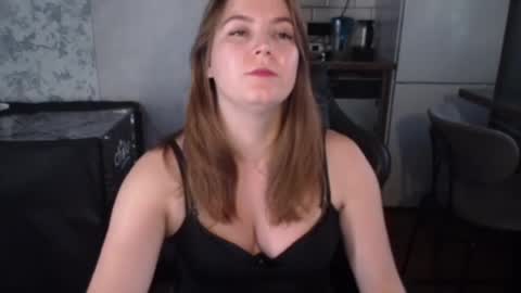 Alex online show from August 5, 2026, 1:58 pm