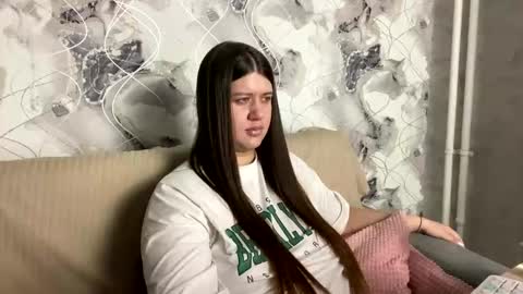 Aletta Oushen online show from February 12, 2025, 1:59 pm