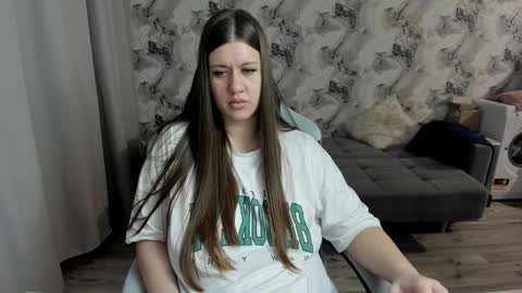 Aletta Oushen online show from March 4, 2026, 12:11 pm