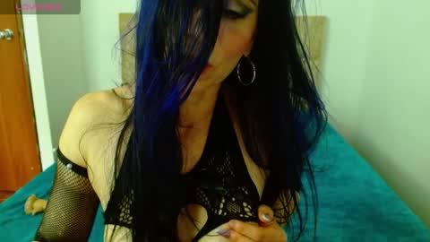 Snapshot of alettallove chatting on May 18, 2026, 2:45 pm alettallove online show from May 18, 2026, 2:45 pm