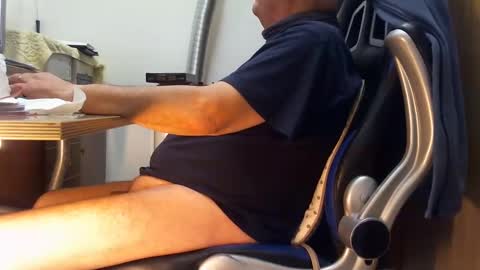 alex47100 online show from February 26, 2025, 5:07 pm