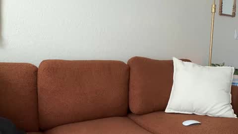 alex  online show from September 22, 2025, 5:26 pm