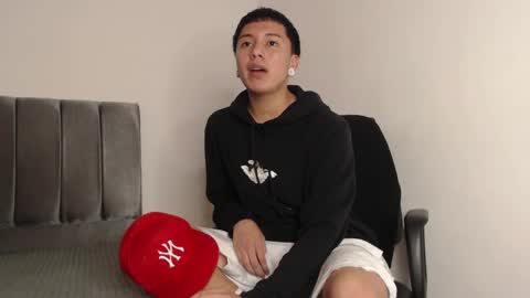 Owen online show from February 18, 2025, 2:05 am