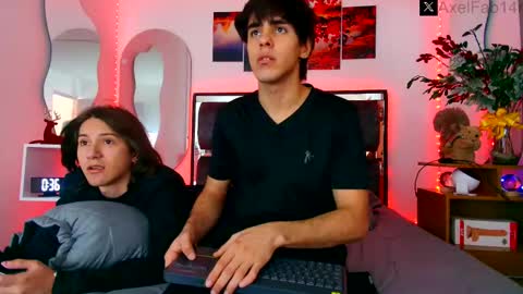 sneider online show from December 18, 2024, 6:57 pm