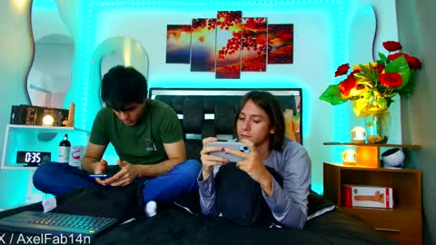 sneider online show from March 3, 2025, 6:44 pm