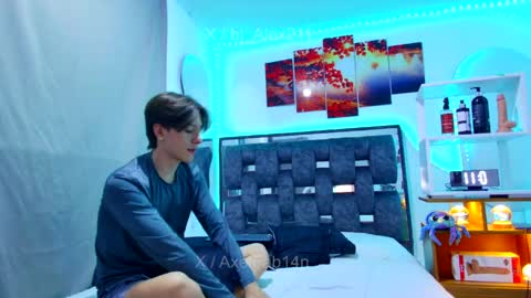 sneider online show from April 21, 2026, 3:46 am