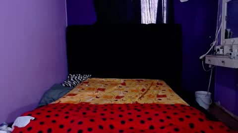 perseuz online show from February 1, 2025, 8:05 pm