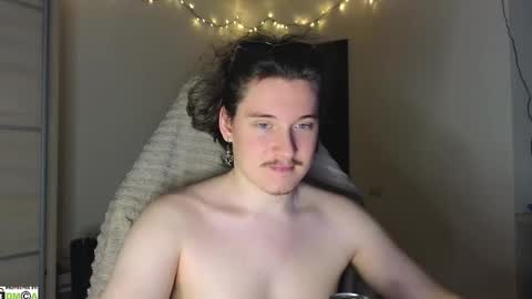 FAVORITE online show from September 17, 2025, 4:03 am