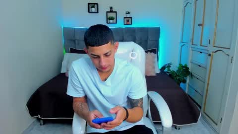 alex online show from January 24, 2025, 12:20 pm