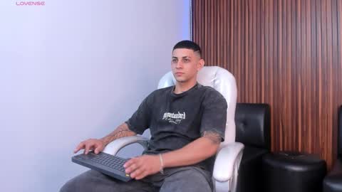 alex online show from January 15, 2026, 12:54 pm