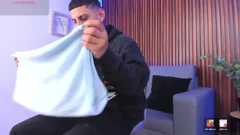 alex online show from April 21, 2026, 12:44 pm