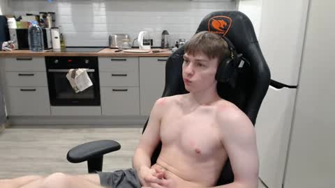 Alex online show from February 8, 2025, 6:22 pm