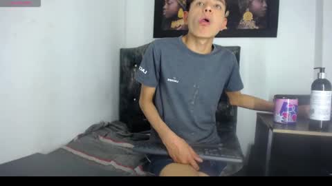 alex_it0 online show from May 16, 2026, 12:51 am