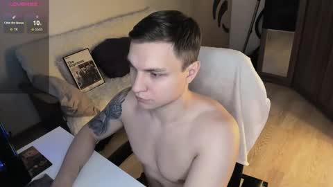 alex_milson online show from October 3, 2025, 9:06 am