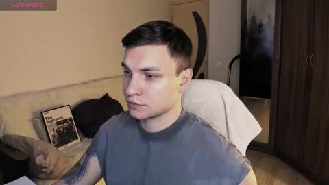 alex_milson online show from October 5, 2025, 3:43 pm