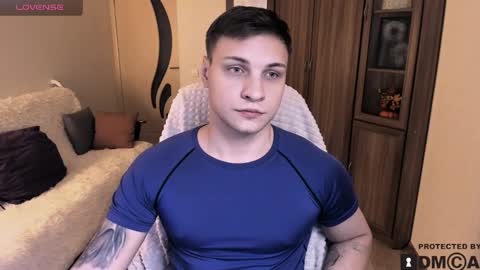 alex_milson online show from November 3, 2025, 7:48 pm