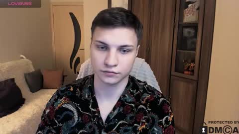 alex_milson online show from November 9, 2025, 6:55 am