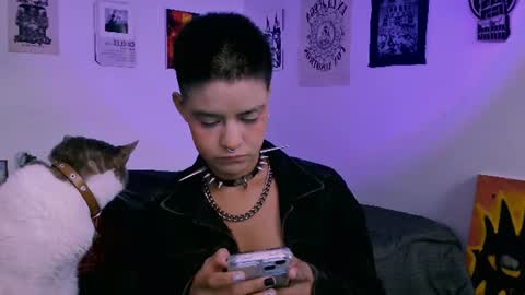 Snapshot of alex_one888 chatting on June 17, 2026, 3:02 pm Alex online show from June 17, 2026, 3:02 pm