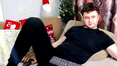 Alex online show from December 17, 2024, 8:21 pm