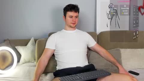 Alex online show from March 4, 2025, 9:18 am