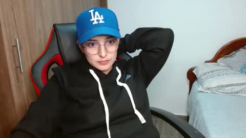 Snapshot of alex_parker07 chatting on December 28, 2024, 11:16 pm Alex Parker online show from December 28, 2024, 11:16 pm