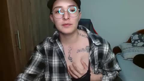 Snapshot of alex_parker07 chatting on January 8, 2025, 10:37 pm Alex Parker online show from January 8, 2025, 10:37 pm