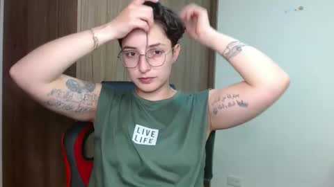 Snapshot of alex_parker07 chatting on January 23, 2025, 10:01 pm Alex Parker online show from January 23, 2025, 10:01 pm