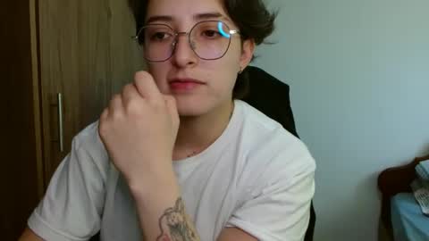 Snapshot of alex_parker07 chatting on January 30, 2025, 5:06 pm Alex Parker online show from January 30, 2025, 5:06 pm