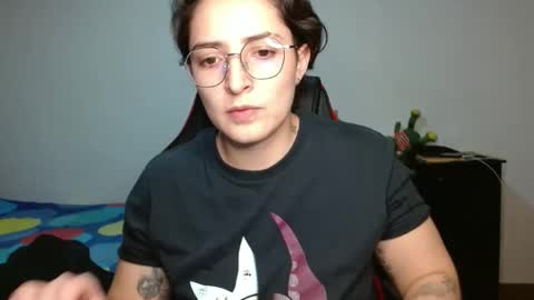 Snapshot of alex_parker07 chatting on February 6, 2025, 3:06 am Alex Parker online show from February 6, 2025, 3:06 am