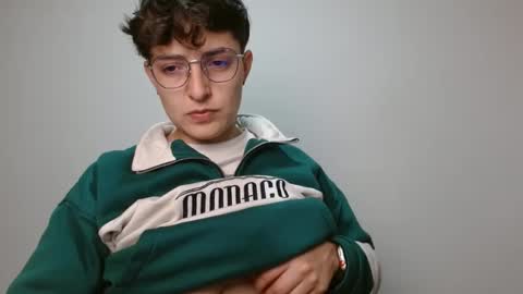 Snapshot of alex_parker07 chatting on September 14, 2025, 2:33 am Alex Parker online show from September 14, 2025, 2:33 am