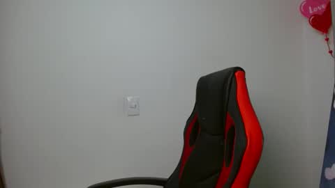 Snapshot of alex_parker07 chatting on September 28, 2025, 11:54 pm Alex Parker online show from September 28, 2025, 11:54 pm