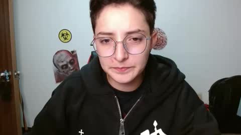 Snapshot of alex_parker07 chatting on November 10, 2025, 11:04 pm Alex Parker online show from November 10, 2025, 11:04 pm