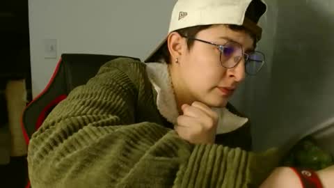 Snapshot of alex_parker07 chatting on March 10, 2026, 11:43 pm Alex Parker online show from March 10, 2026, 11:43 pm