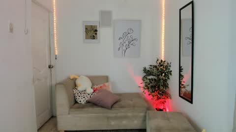 Snapshot of alex_saeli chatting on February 2, 2025, 9:34 pm alexis online show from February 2, 2025, 9:34 pm