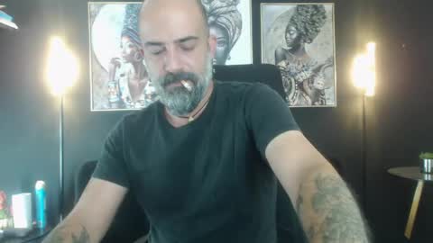 Snapshot of alex_saints_ce chatting on May 7, 2026, 3:12 am Alex Saints online show from May 7, 2026, 3:12 am