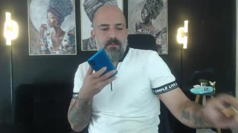 Snapshot of alex_saints_ce chatting on June 2, 2026, 3:25 pm Alex Saints online show from June 2, 2026, 3:25 pm