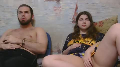 Alex and Sarah online show from February 25, 2026, 10:52 pm