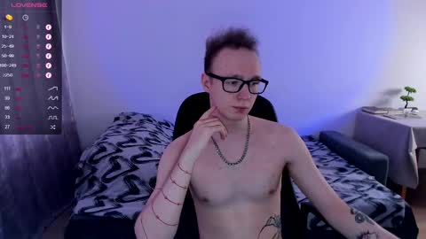 Snapshot of alex_silent chatting on February 13, 2025, 10:34 am alex_silent online show from February 13, 2025, 10:34 am