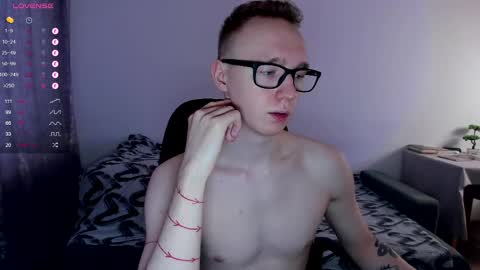 Snapshot of alex_silent chatting on March 2, 2025, 12:32 pm alex_silent online show from March 2, 2025, 12:32 pm