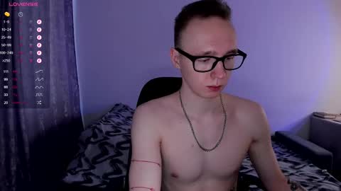 Snapshot of alex_silent chatting on March 11, 2025, 1:12 pm alex_silent online show from March 11, 2025, 1:12 pm