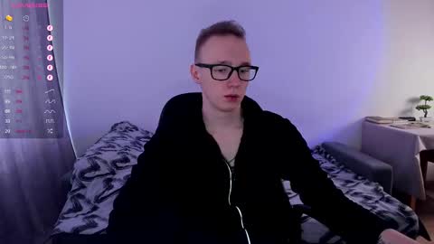 Snapshot of alex_silent chatting on March 12, 2025, 10:05 am alex_silent online show from March 12, 2025, 10:05 am