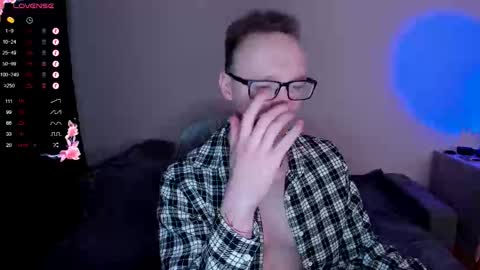 Snapshot of alex_silent chatting on January 10, 2026, 12:29 pm alex_silent online show from January 10, 2026, 12:29 pm