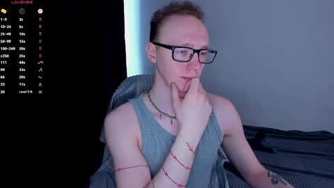 alex_silent online show from April 20, 2026, 8:17 am