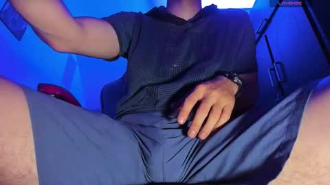     online show from February 14, 2026, 4:59 pm