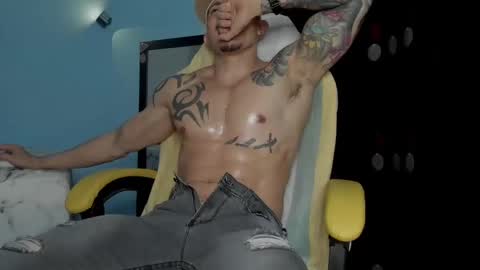 alex_sthorm online show from October 24, 2025, 3:47 am