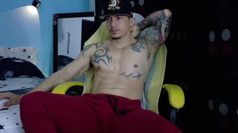 alex_sthorm online show from March 31, 2026, 5:19 am