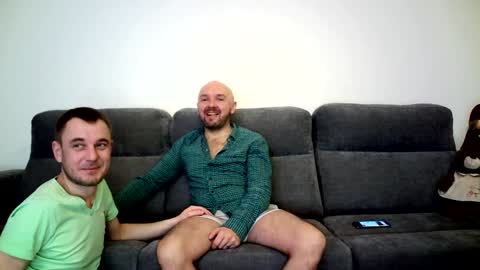 Alex and Tobey online show from December 30, 2024, 3:25 am